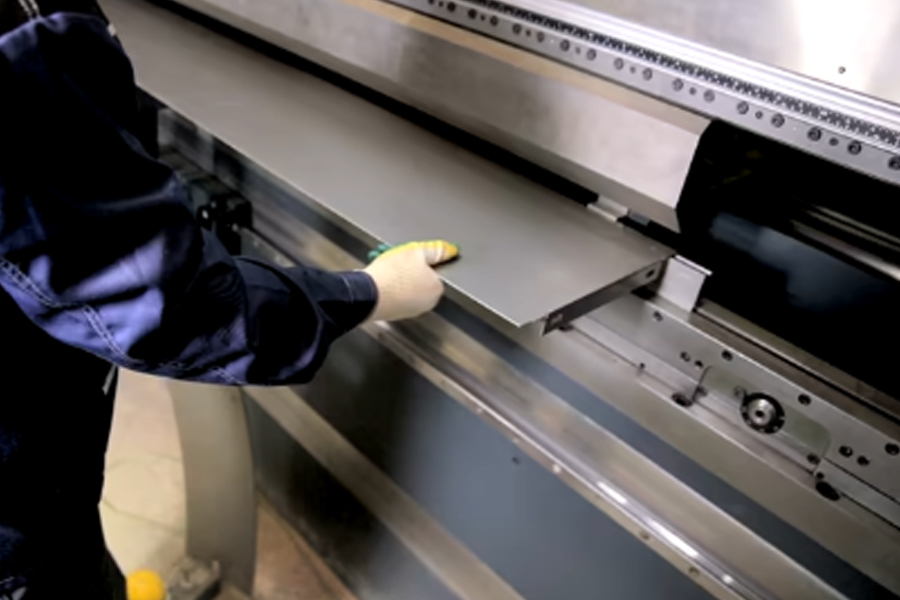 Precision Flexible Intelligent Manufacturing